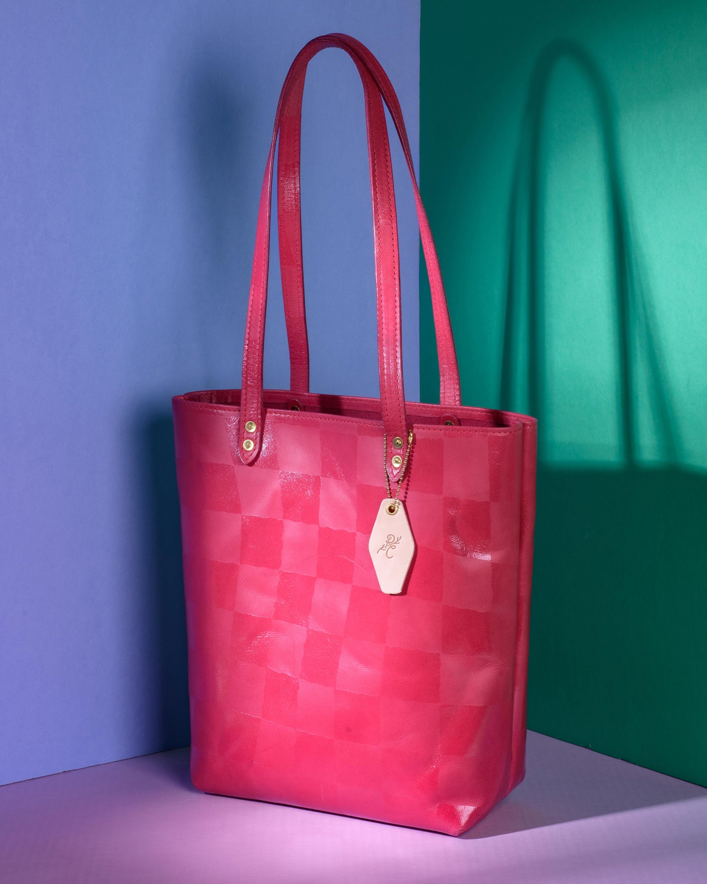 Glossy Check Rose Poke