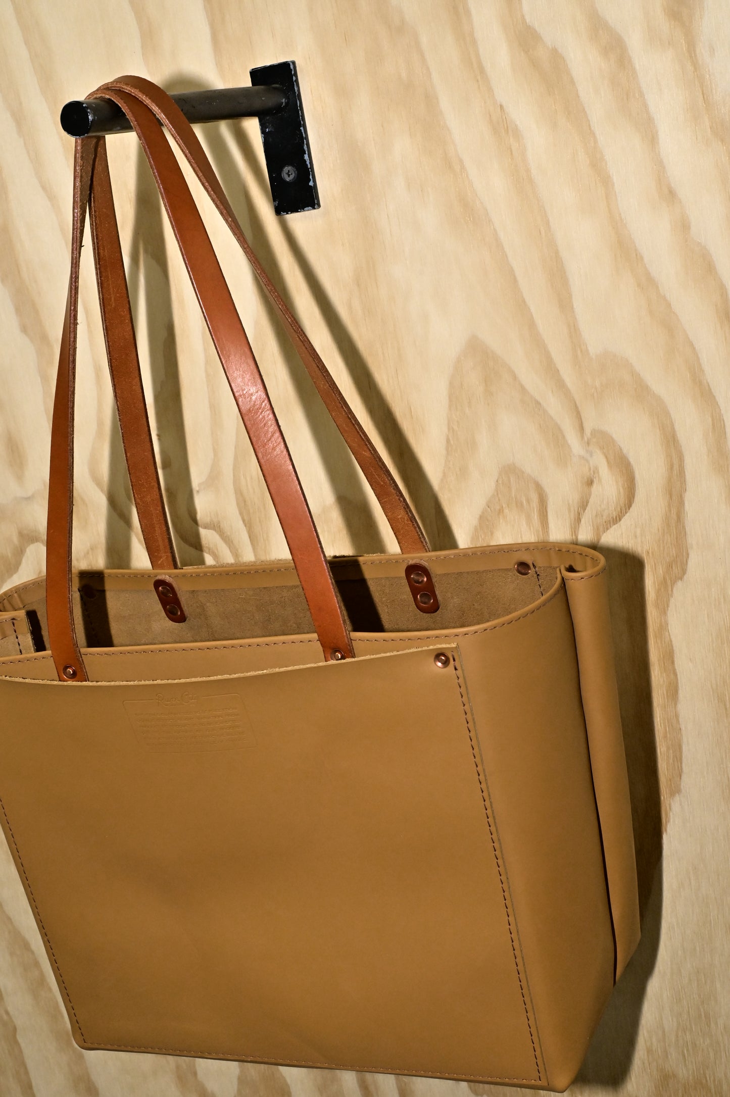 Large Tote with Oversized Pockets